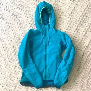 Arc’teryx women’s atom LT in Small
